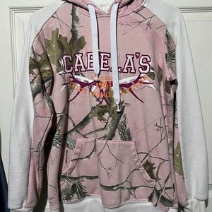 Women’s size small Cabela’s pink camo hoodie